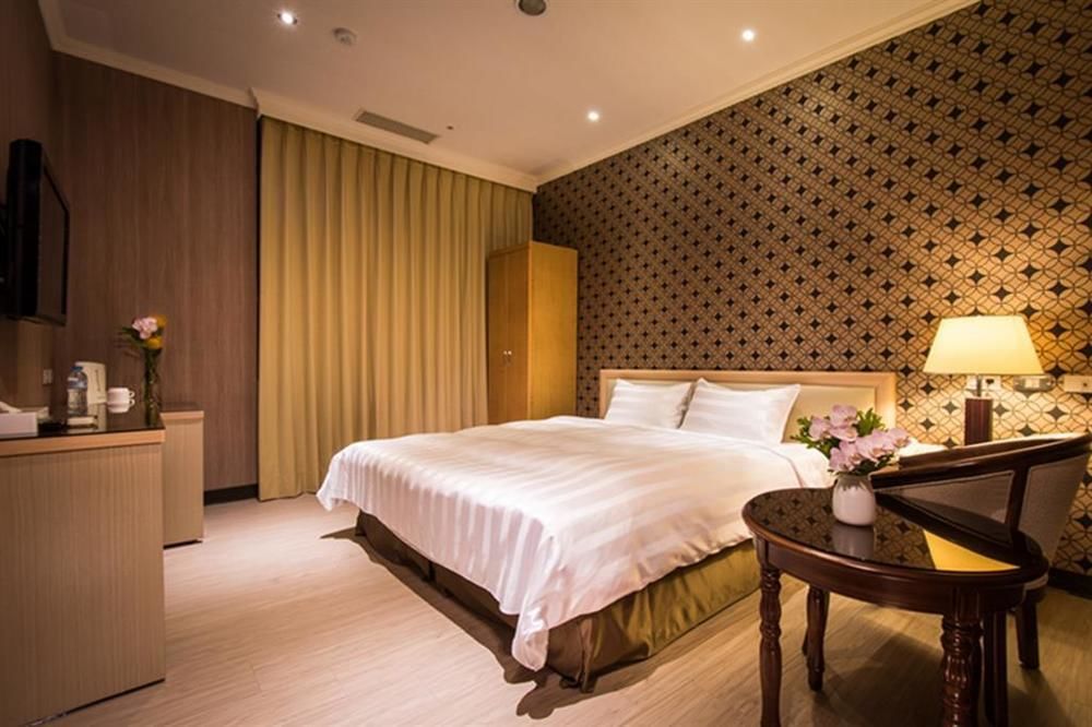 A Casa Hotel Taoyuan Exterior photo
